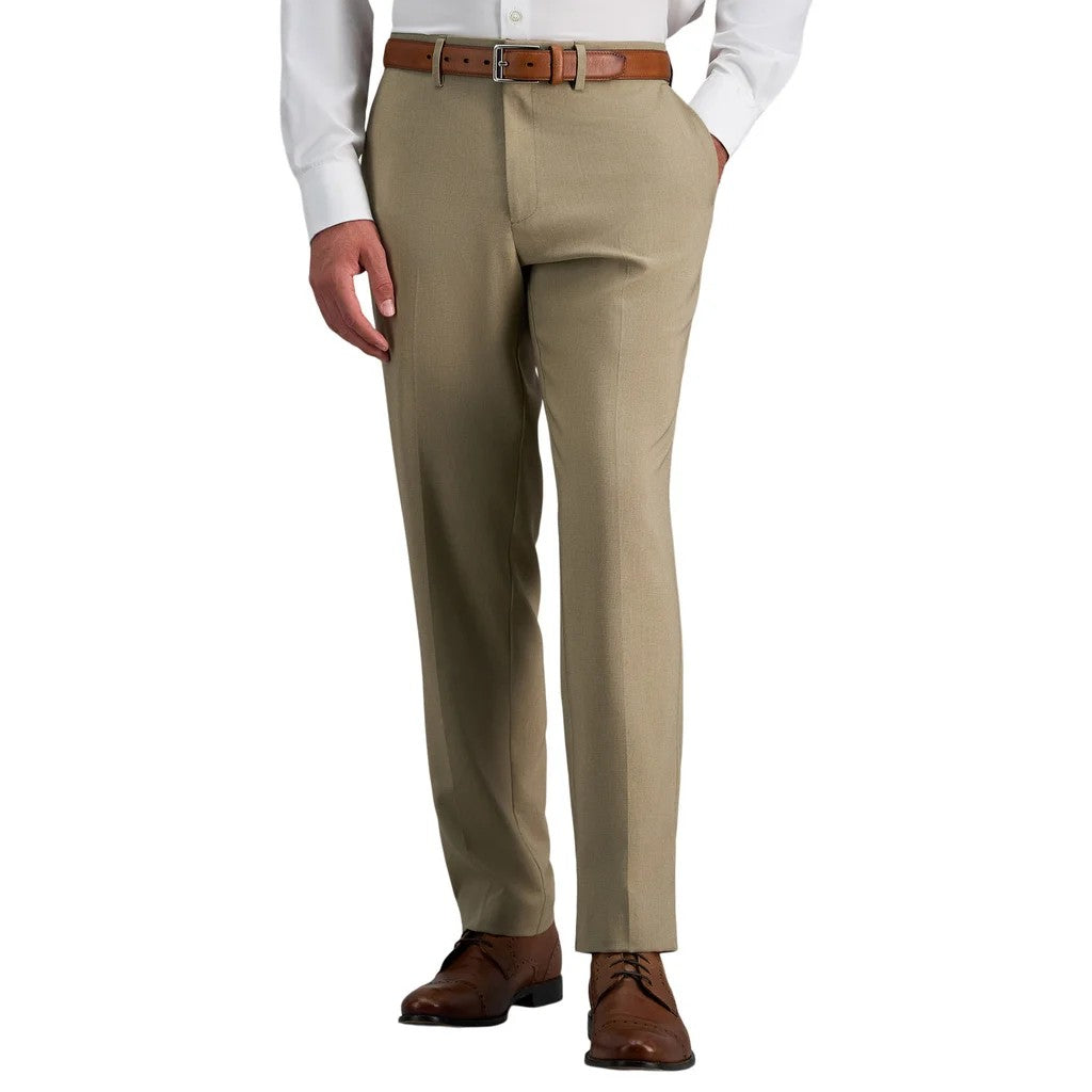 Haggar Men's Performance Dress Pant, Straight Fit