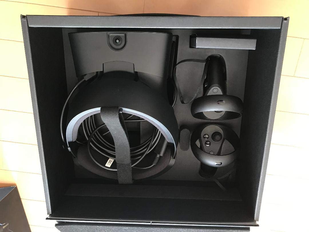 Oculus Rift S PC-Powered VR Gaming Headset [video game]